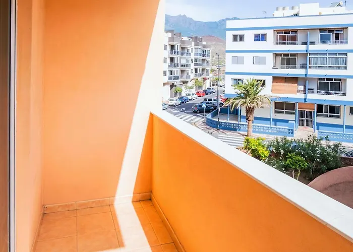 Live Puertito Almirante *