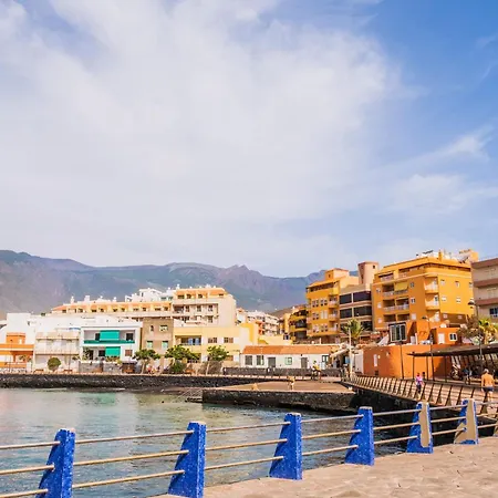 Live Puertito Almirante 푸에르토 데 기마르